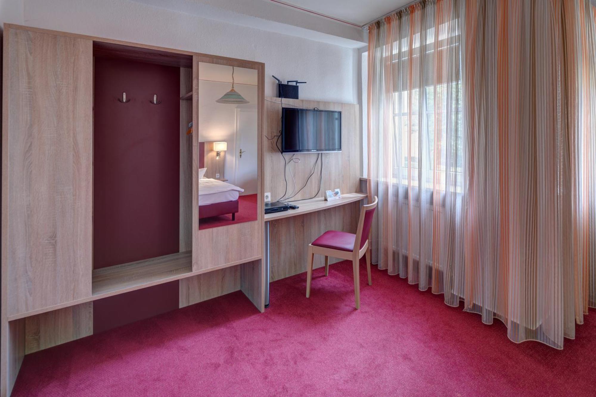 Hotel Leander بيتبورغ المظهر الخارجي الصورة