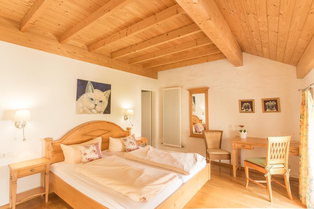 Hotel Leander بيتبورغ المظهر الخارجي الصورة