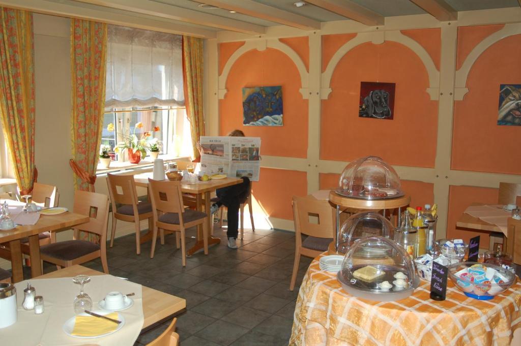 Hotel Leander بيتبورغ المظهر الخارجي الصورة